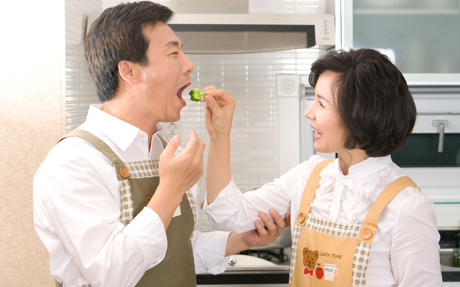 Tetap Semangat Jaga Pola Makan dengan 7 Trik Ini