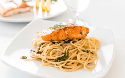 Resep Pasta Gurih dengan Salmon